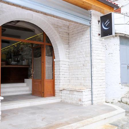 Hanna'S Hostel Berat Exterior photo
